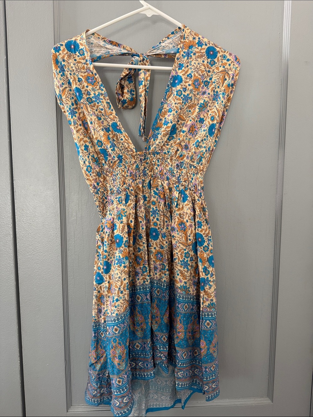 Cupshe Blue and Tan Floral Backless Halter Sundress